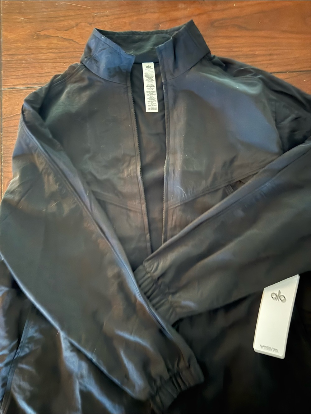 ALO Yoga Origin Full-Zip Track Jacket -New with tags NWT! - Picture 10 of 11